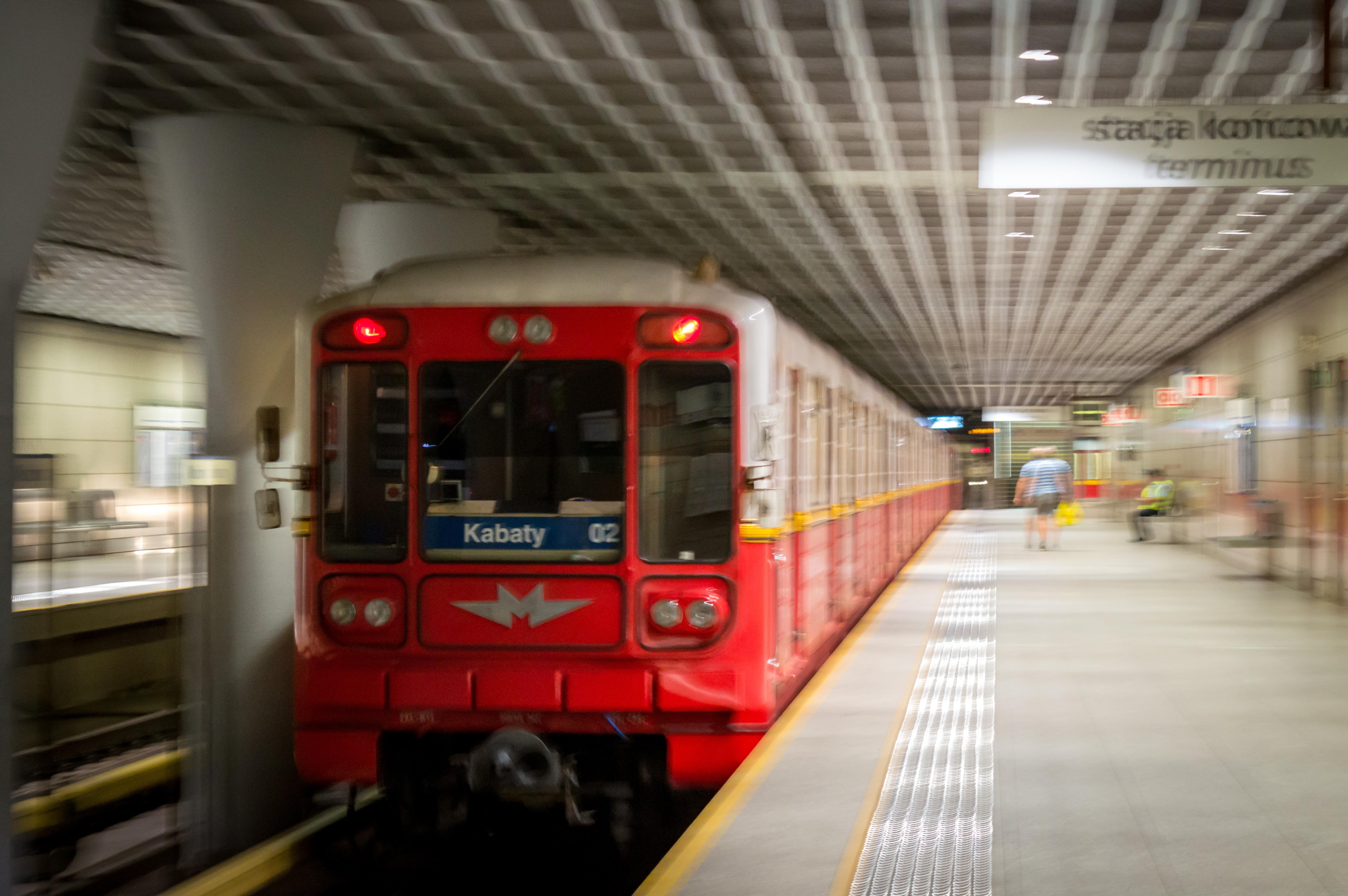 Metrovagnomash train of WarsawMetro departing towards Kabaty