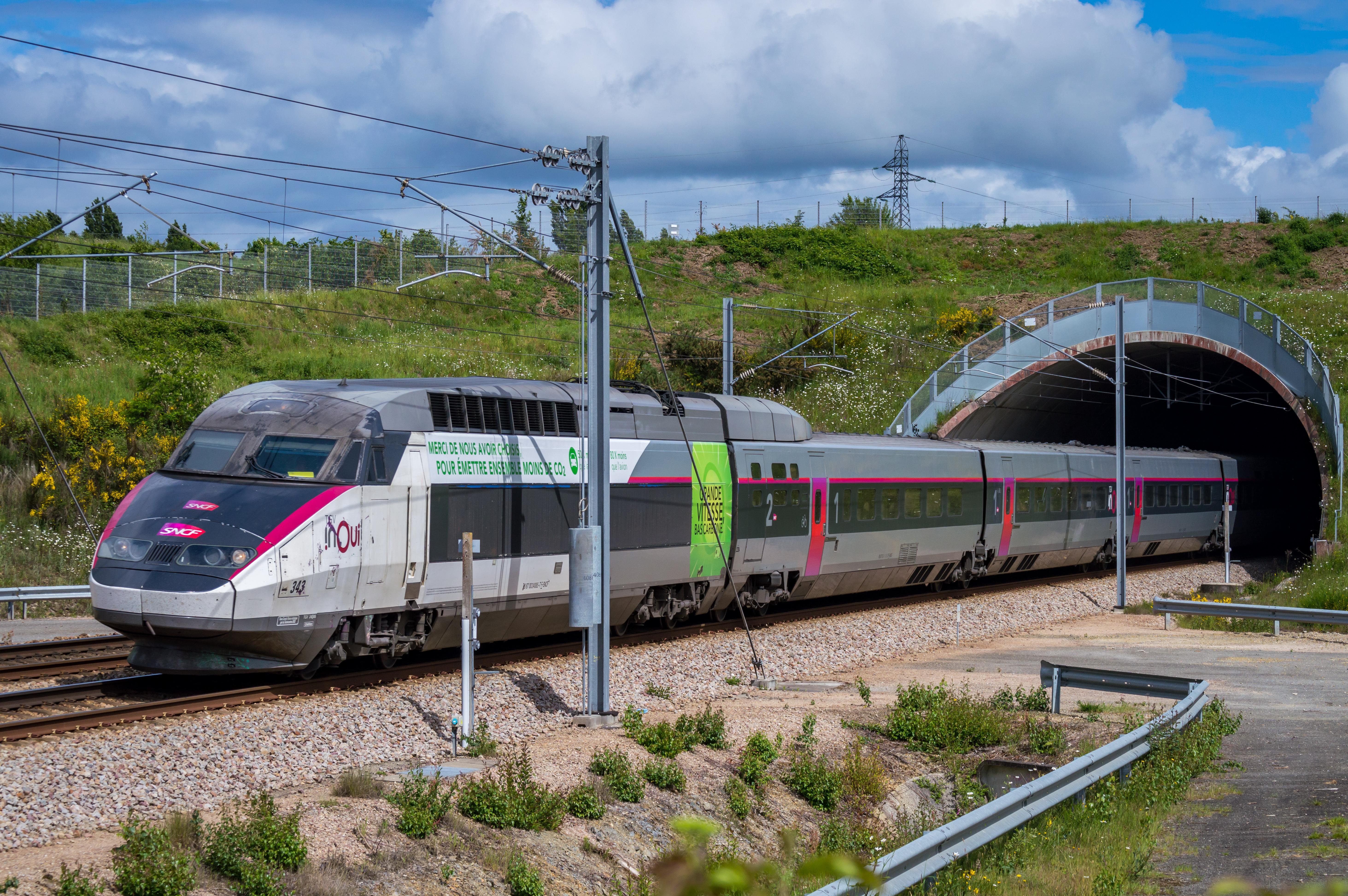 TGV Atlantique emerging from a tunnel near Rennes