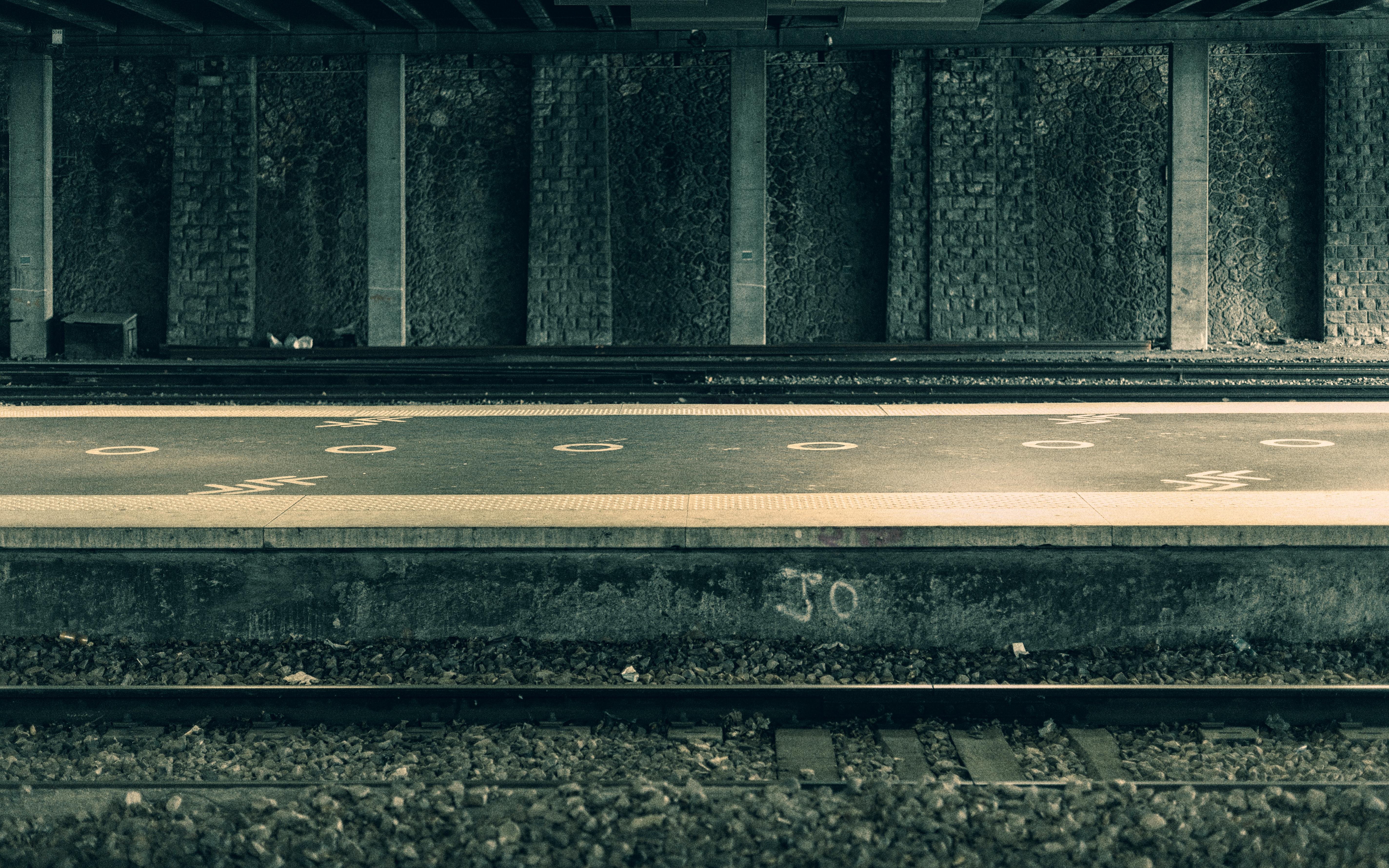 Status image