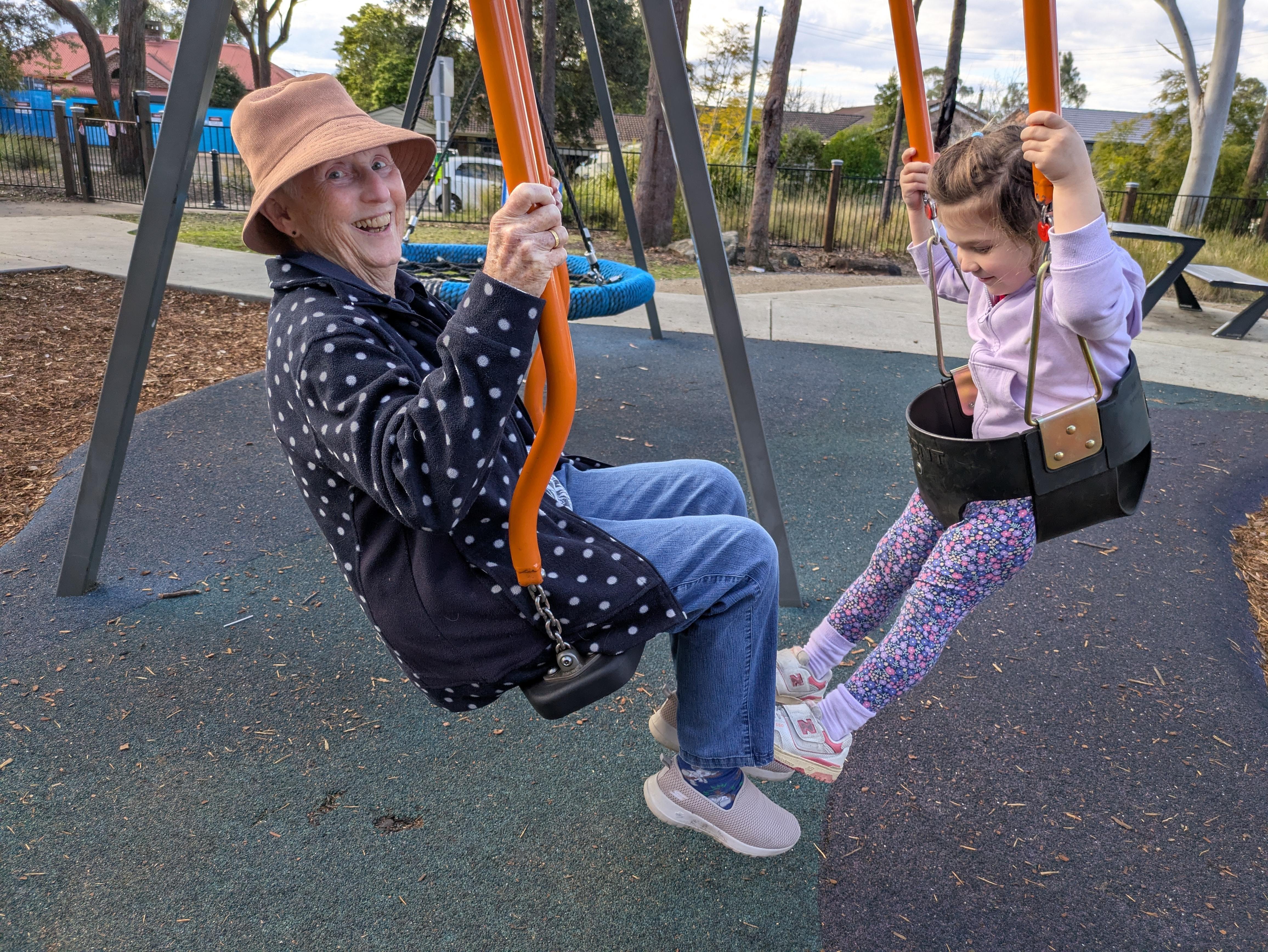 Joy and Abi on the double swing.
#coomans